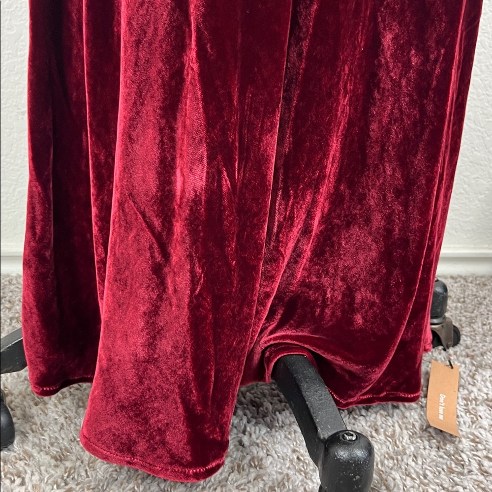 Reformation Malaga Velvet Dress in Chianti Lace Pouf Sleeve Plunge Neck Floor - Picture 7 of 14